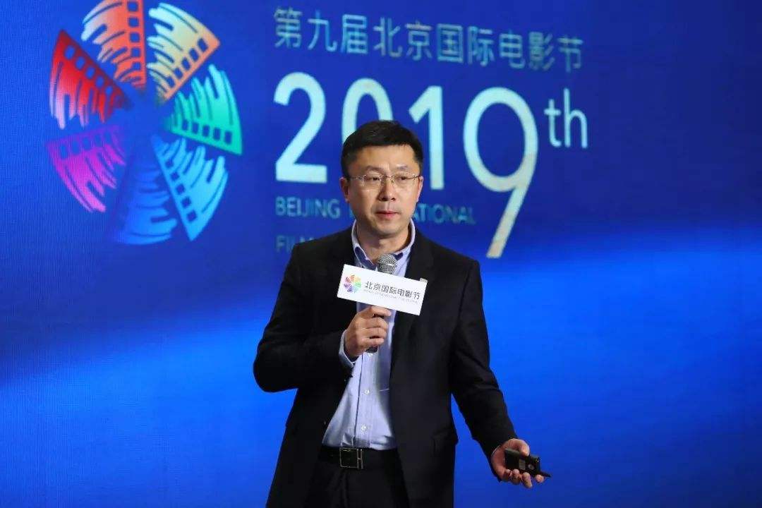 爱奇艺侧边栏不见了，爱奇艺ceo