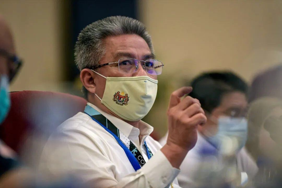 阿扎姆号游艇内部，阿扎姆